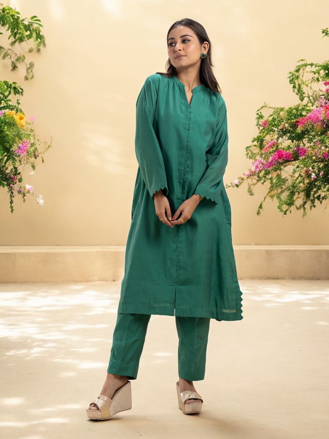 Elegant Green Chanderi Silk Co-ord Set with Detailed Neckline and Full Sleeves